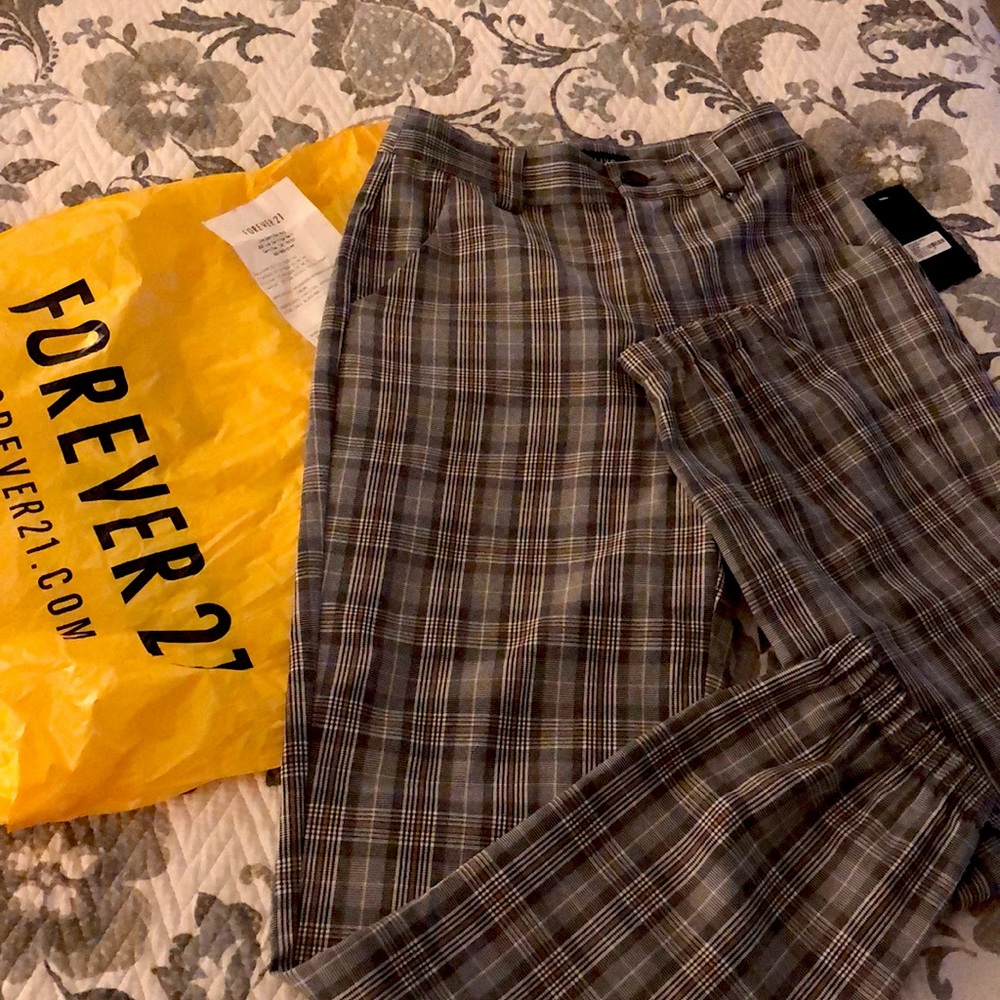 Woven Jogger Pants